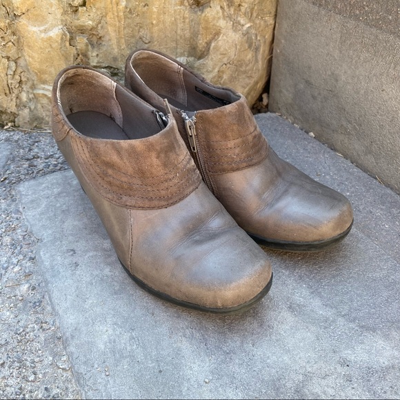 Clarks Flex Brown Pump sz 7.5 - Picture 7 of 8